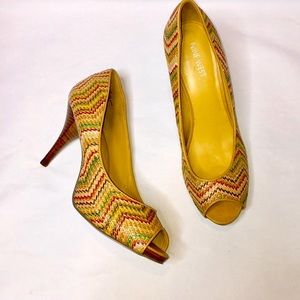 Nine West Kendraho Textured Woven Chevron Heel